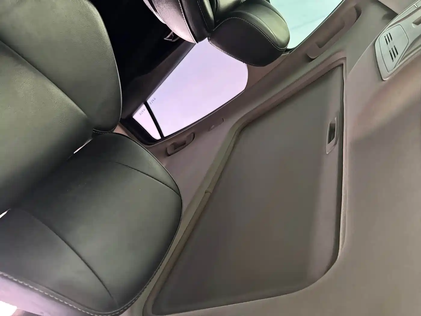 Hongqi H5 2019 30TD Style Edition фото 12