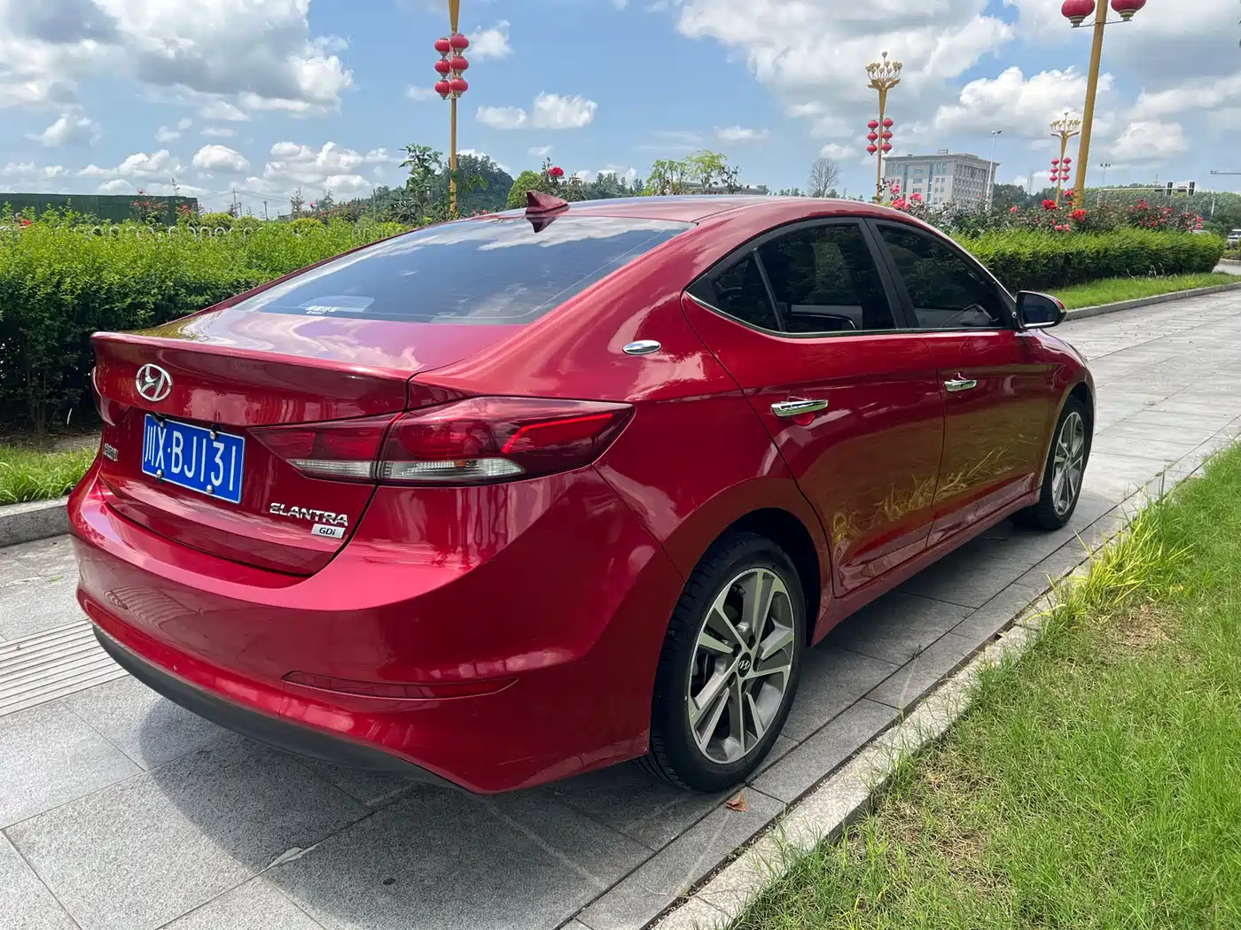 Hyundai Elantra 2016 Model 1.6L Automatic Smart Elite фото 9