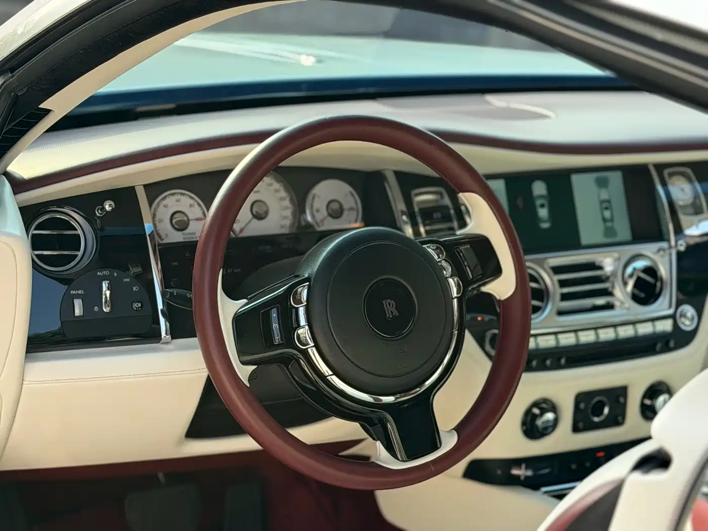 Rolls-Royce Wraith 2017 2017 6.6T Black Badge Edition