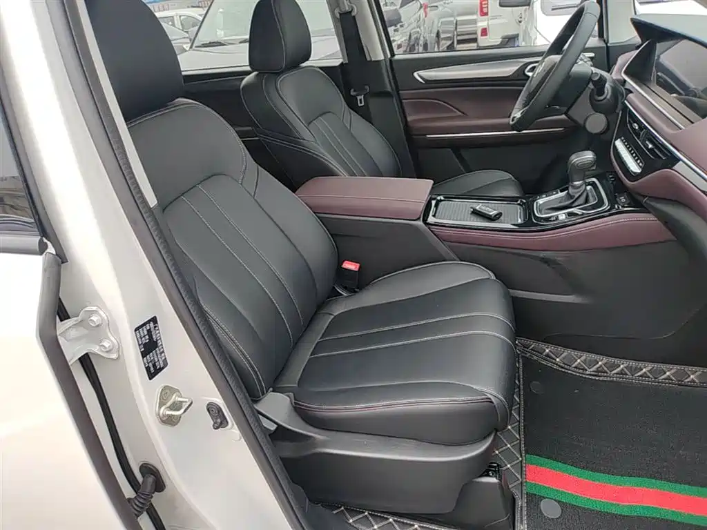 GAC Trumpchi Trumpchi M6 2023 PRO 270T DCT Luxury Edition фото 25