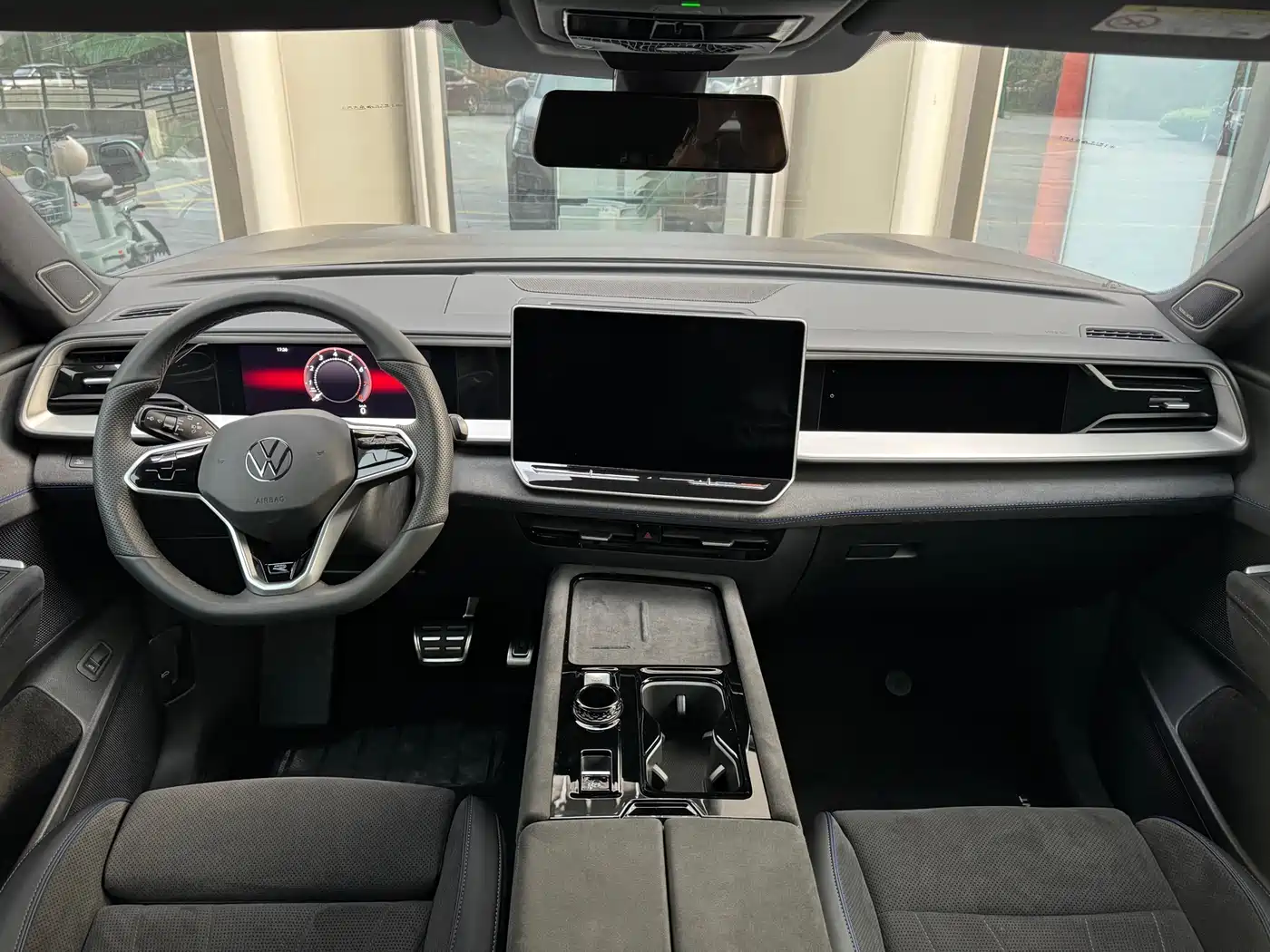 Volkswagen Teramont 2025 Teramont Pro 450TSI 4WD Summit Edition фото 10