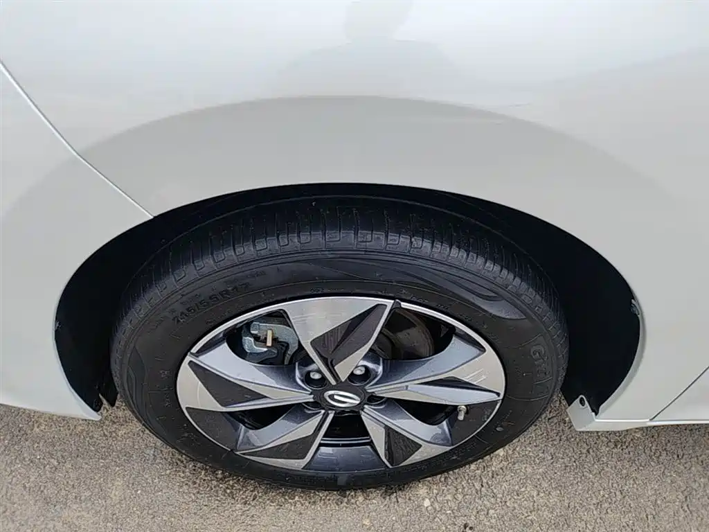 GAC Trumpchi Trumpchi M6 2023 PRO 270T DCT Luxury Edition фото 23