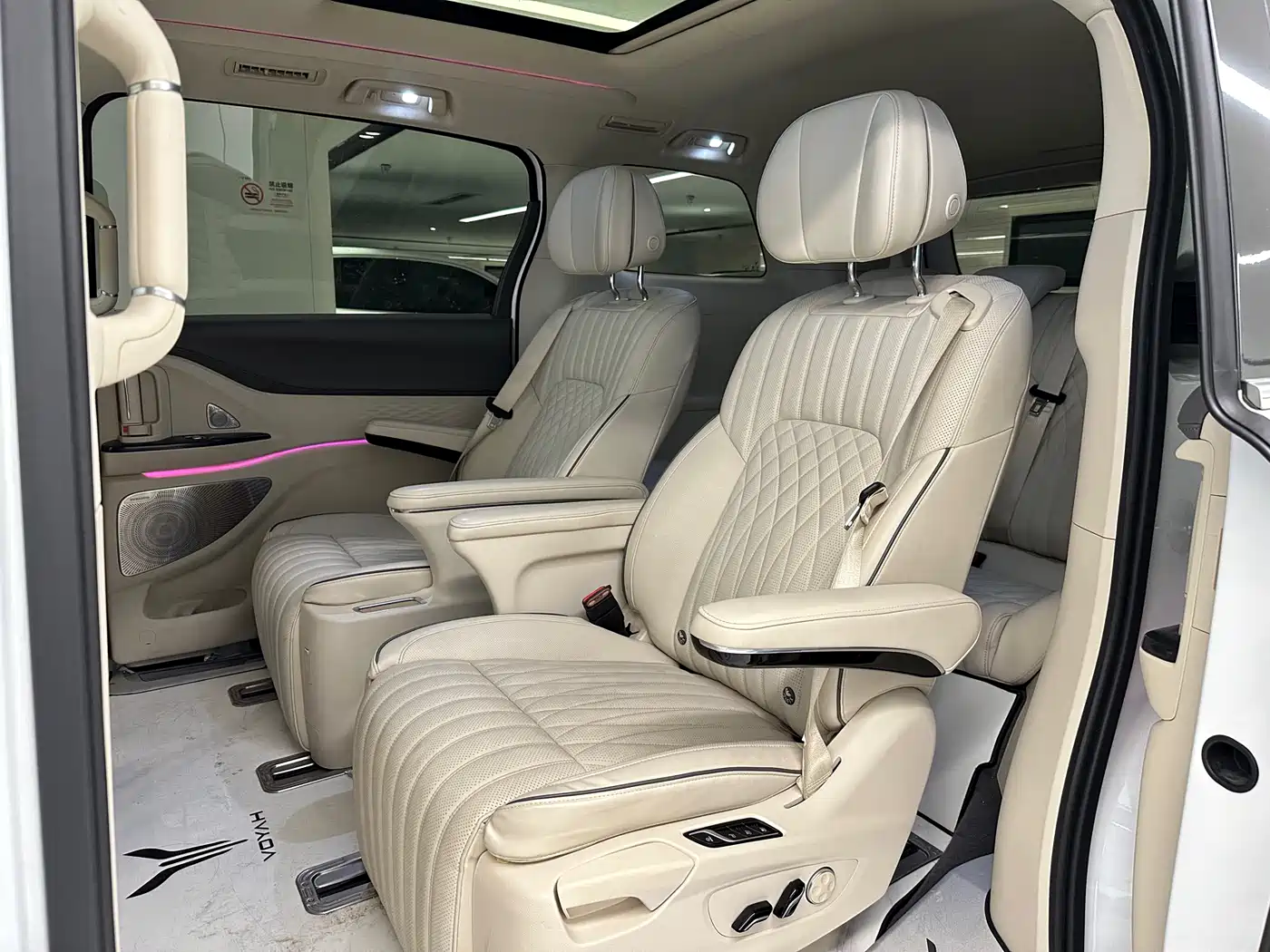 Voyah Auto Voyah Dreamer 2022 Low-carbon Dream+Smart Package фото 15