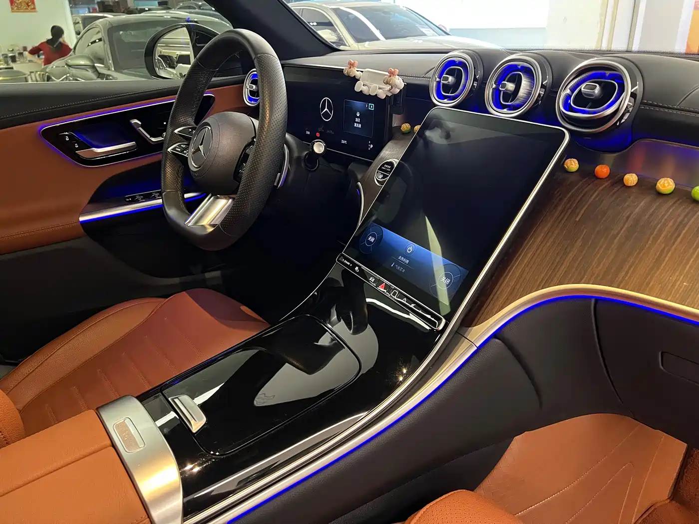 Mercedes-Benz GLC 2024 GLC 300 L 4MATIC Dynamic 5-seater фото 17