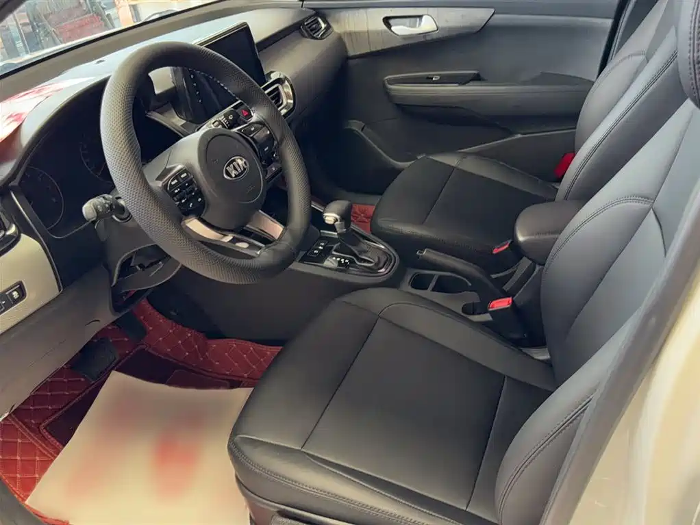 Kia Forte 2019 1.6L Auto Trend Edition China VI фото 9