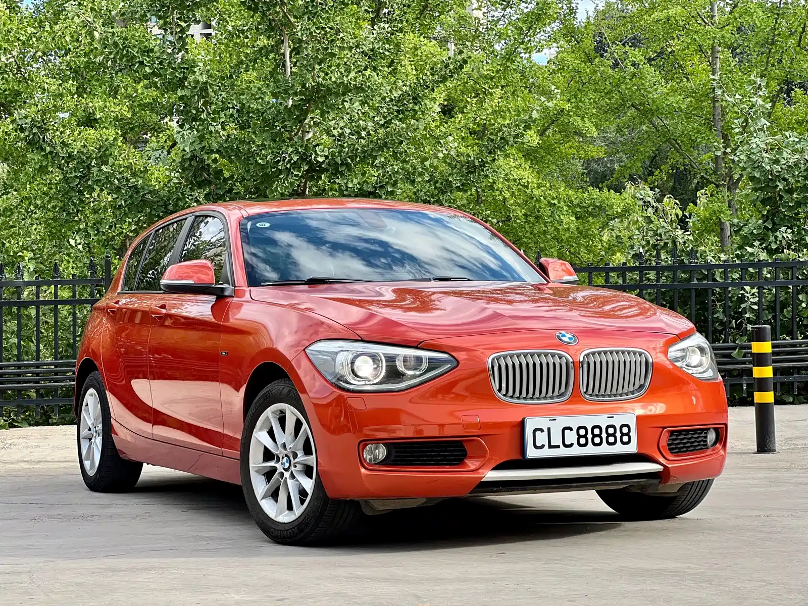صورة 3 - BMW 1 Series (Import)