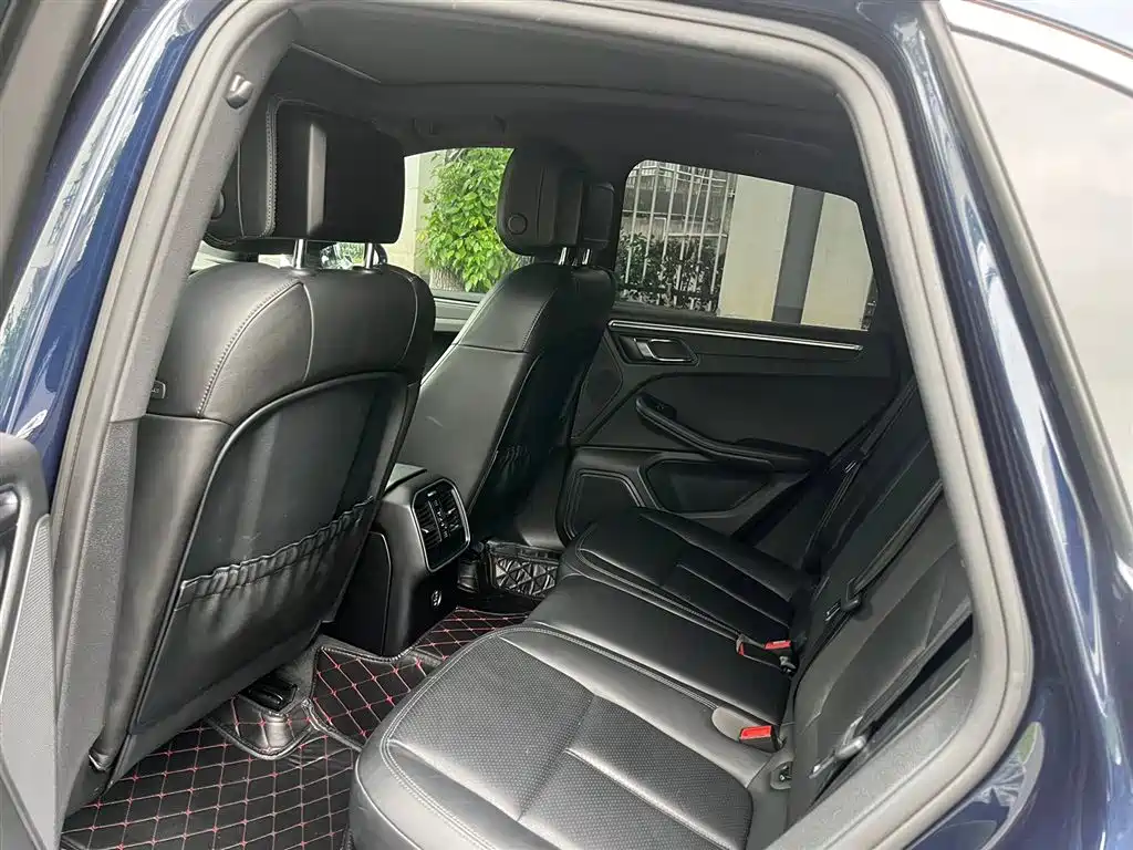 Porsche Macan 2017 Macan 2.0T фото 6