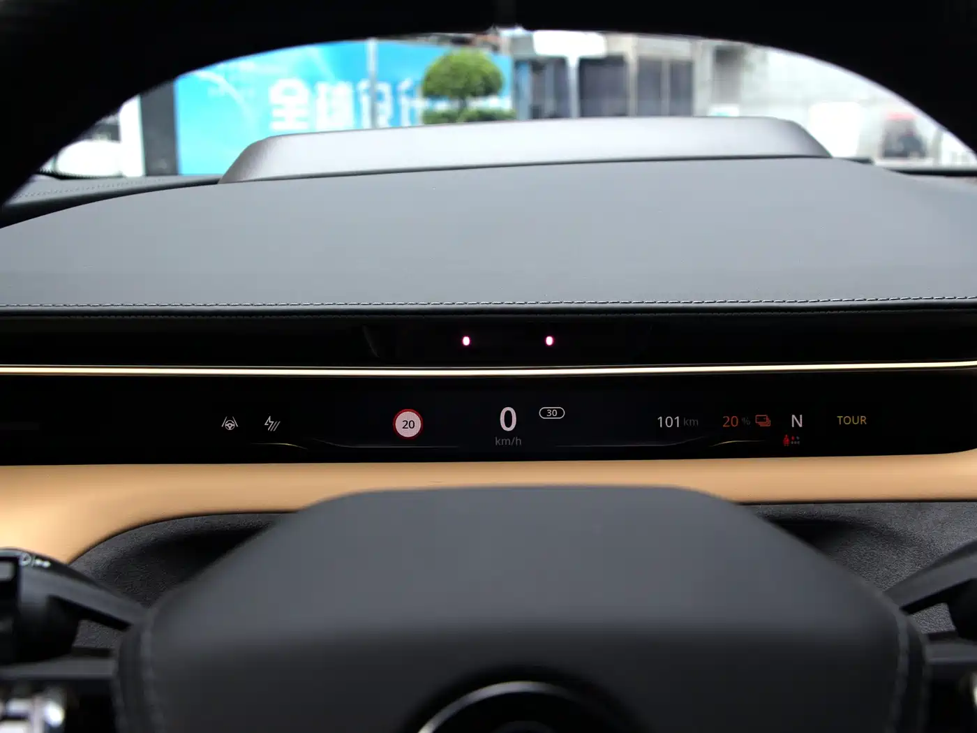 LOTUS SPORTS CAR EMEYA FLOWERS