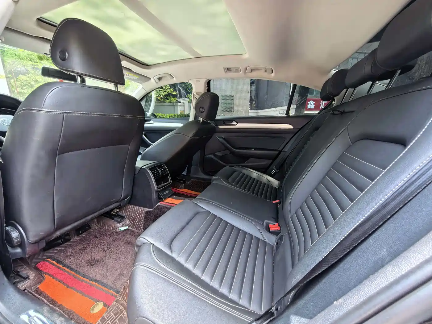 Volkswagen Magotan 2020 280TSI DSG Leading фото 6