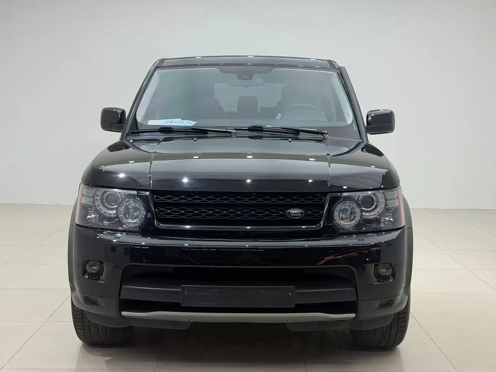 Photo 2 - Land Rover Range Rover Sport