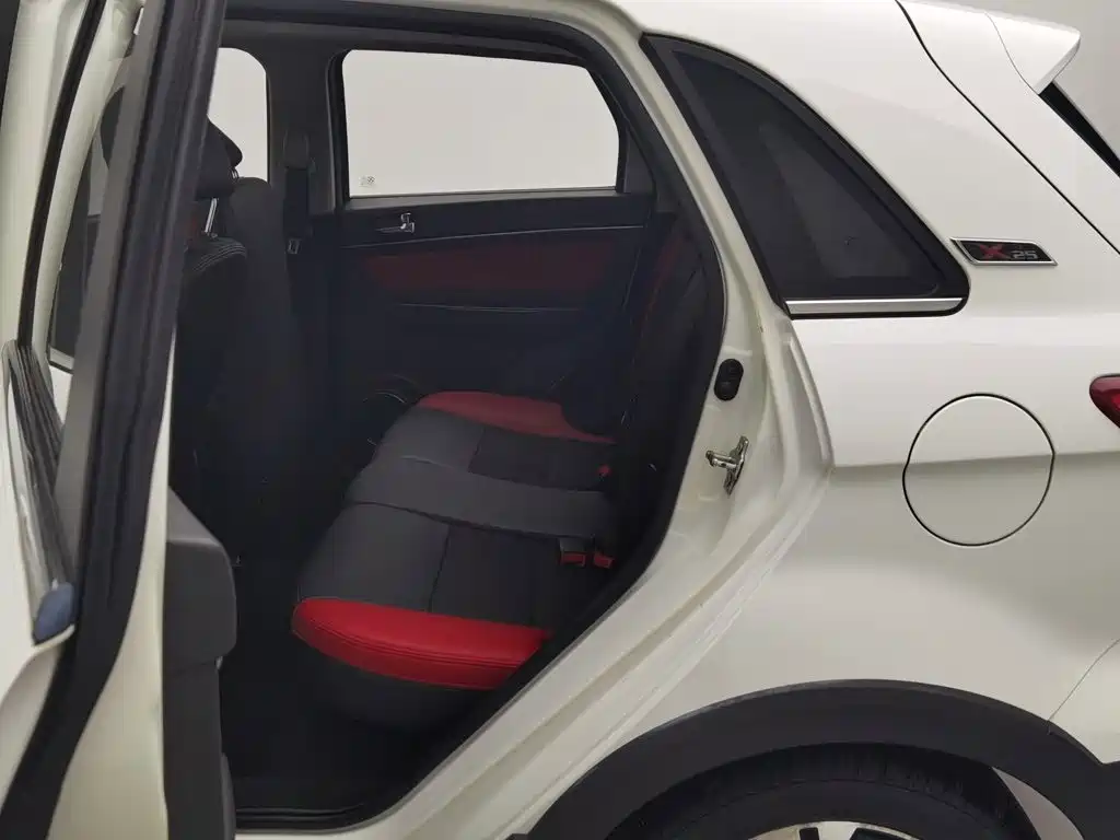 BAIC Senova X25 2016 2015 1.5L Manual Elite Type