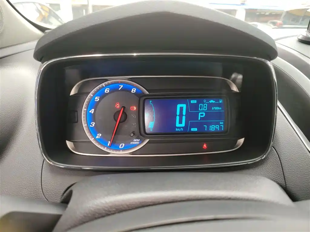 Chevrolet Trax 2014 1.4T Automatic 2WD Luxury фото 4