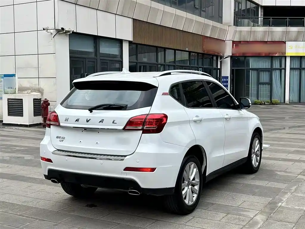 Haval H2 2016 Red Label 1.5T Manual 2WD Luxury фото 7