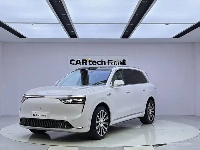 AITO Wenjie AITO M8 2025