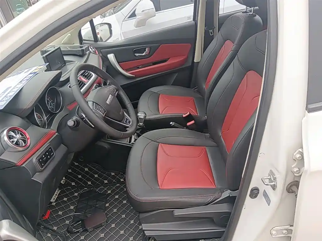 Haval H1 2016 Facelift Blue Label 1.5L AMT Luxury фото 15