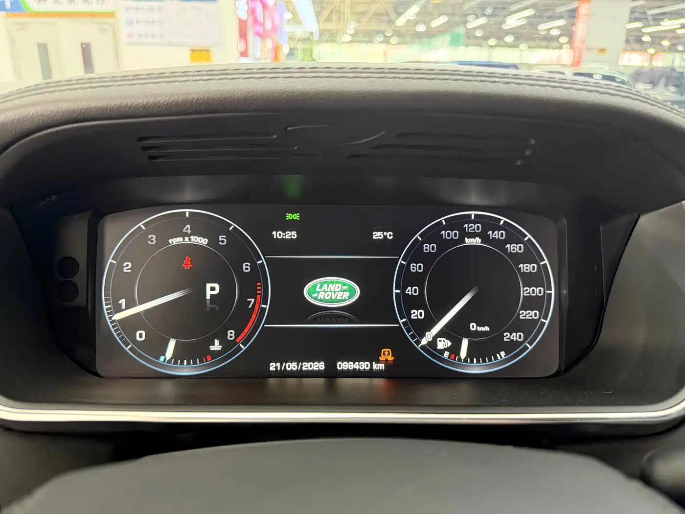 Land Rover Range Rover 2016 3.0 SC V6 Vogue LWB фото 28