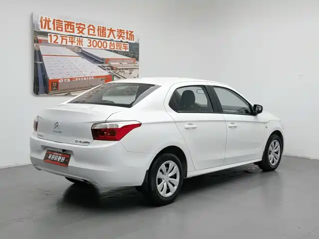 Citroën Elysee 2016 1.6L Manual Fashion Type — фото 2
