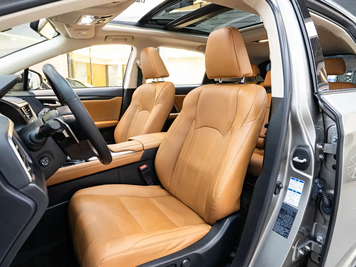 Lexus RX 2020 Facelift 300 AWD Elegance Edition фото 11