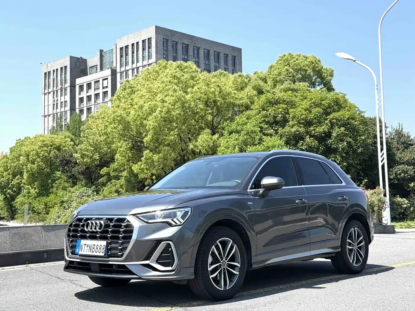 Audi Q3 2021 35 TFSI Progressive Sport