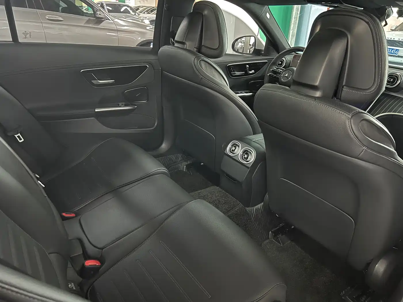 Mercedes-Benz C-Class 2022 C 260 L Sport Edition фото 4