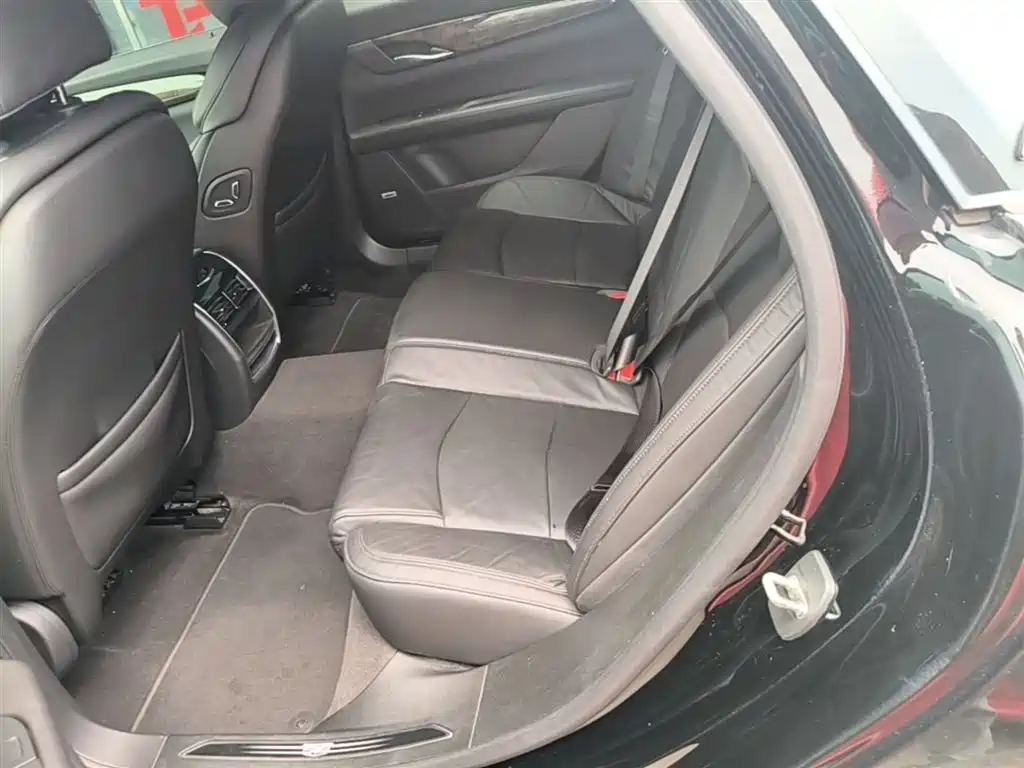 Cadillac CT6 2016 28T Luxury фото 17