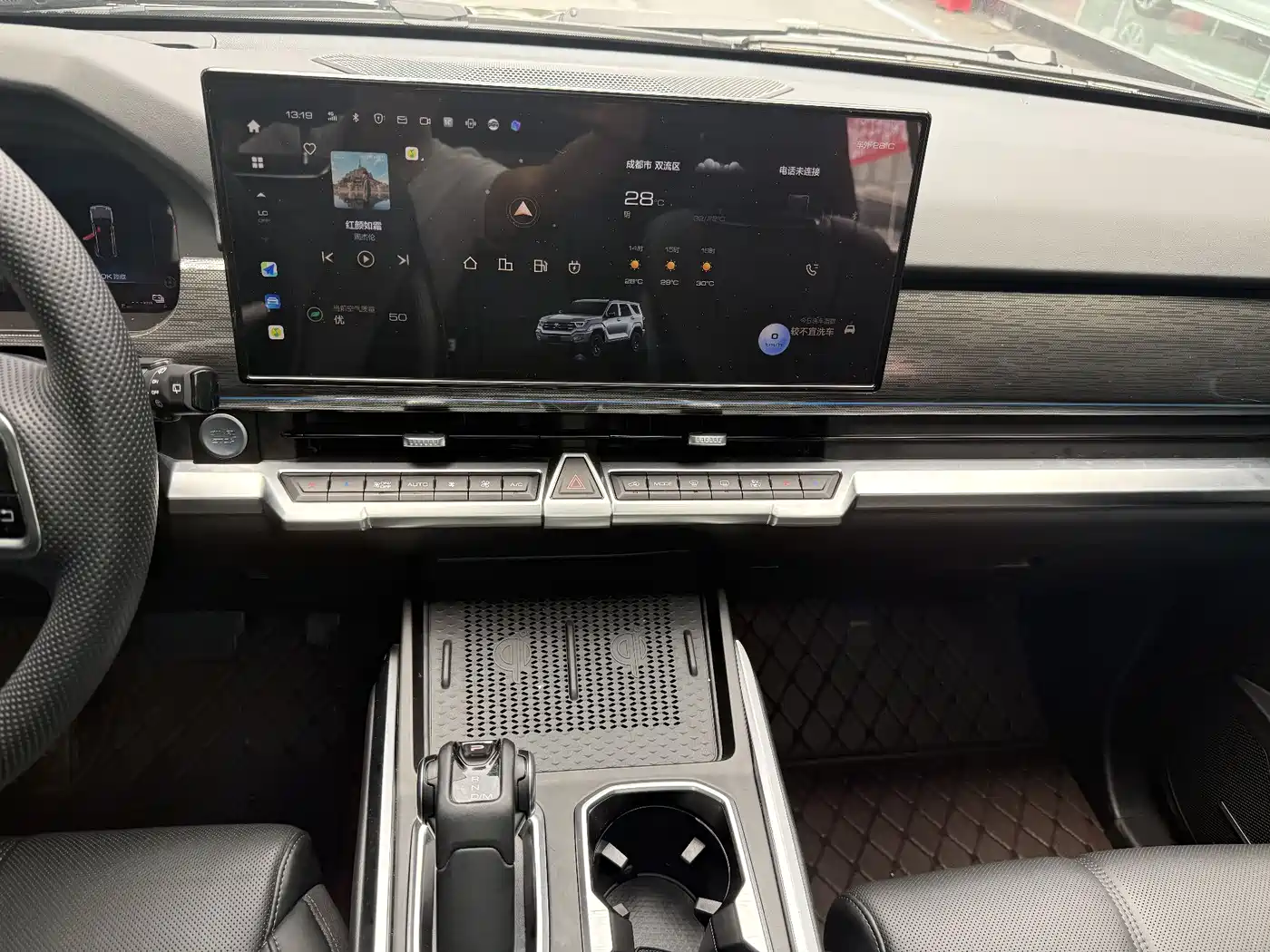 Tank 400 New Energy 2024 Hi4-T Off-Road Edition фото 6