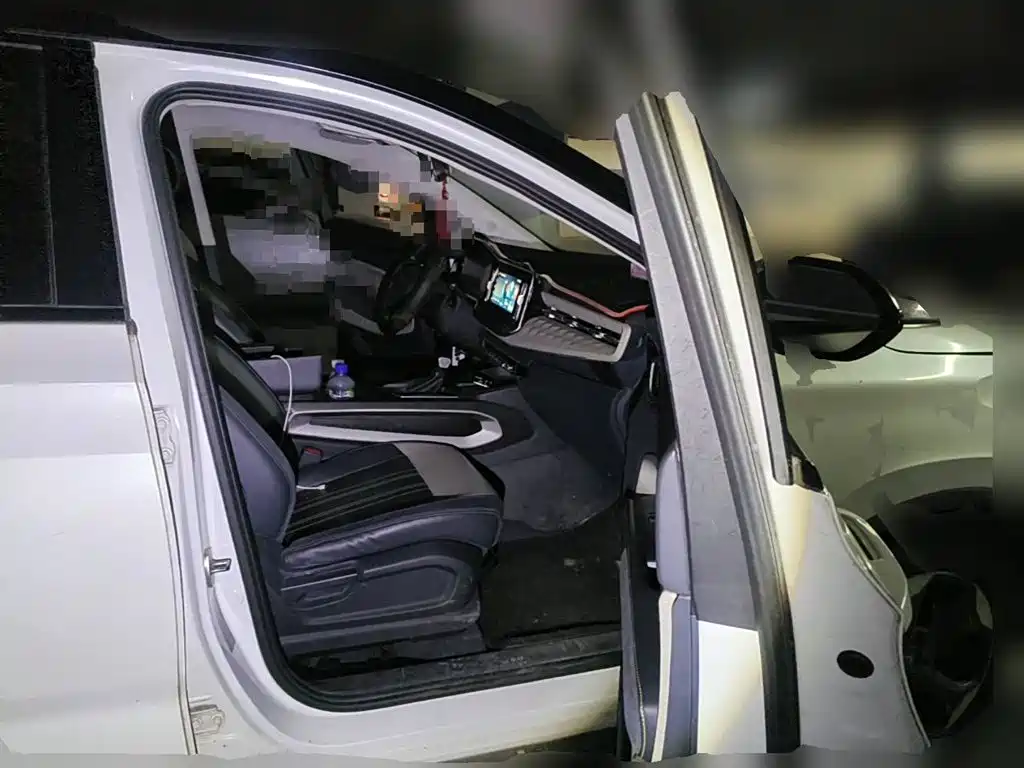 Baojun RM-5 2020 2019 1.5T CVT 24-hour Online Premium 5-seater