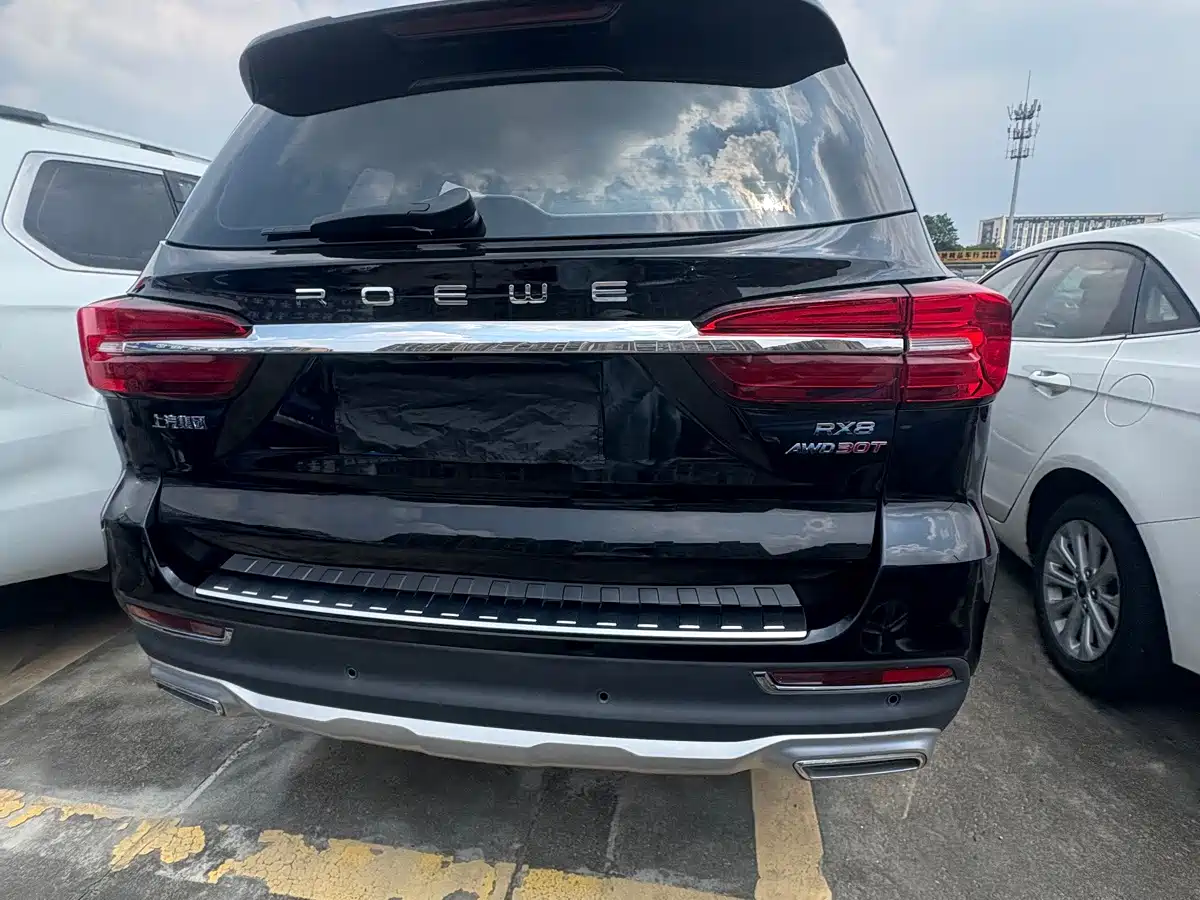 Roewe RX8 2018 2018 30T Intelligent Internet 4WD Supreme Edition