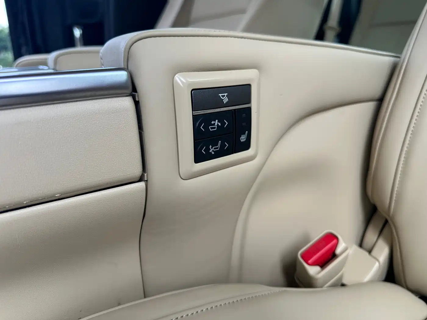 Toyota Alphard 2018 Facelift 3.5L Luxury Edition фото 13