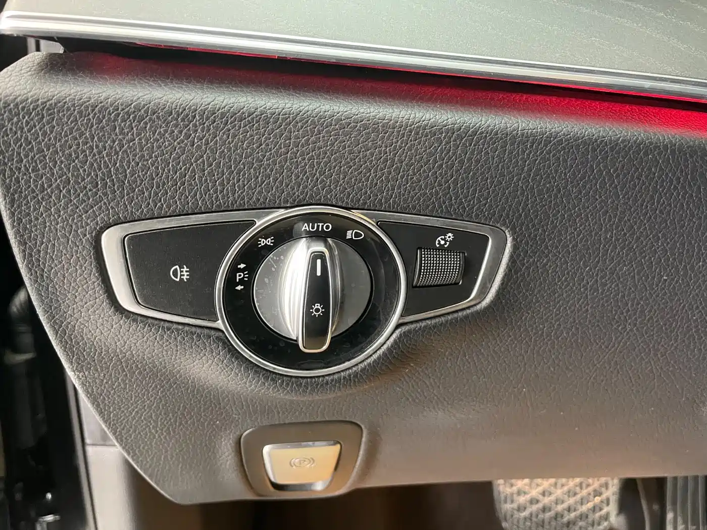 Mercedes-Benz E-Class 2021 E 300 L Premium фото 20