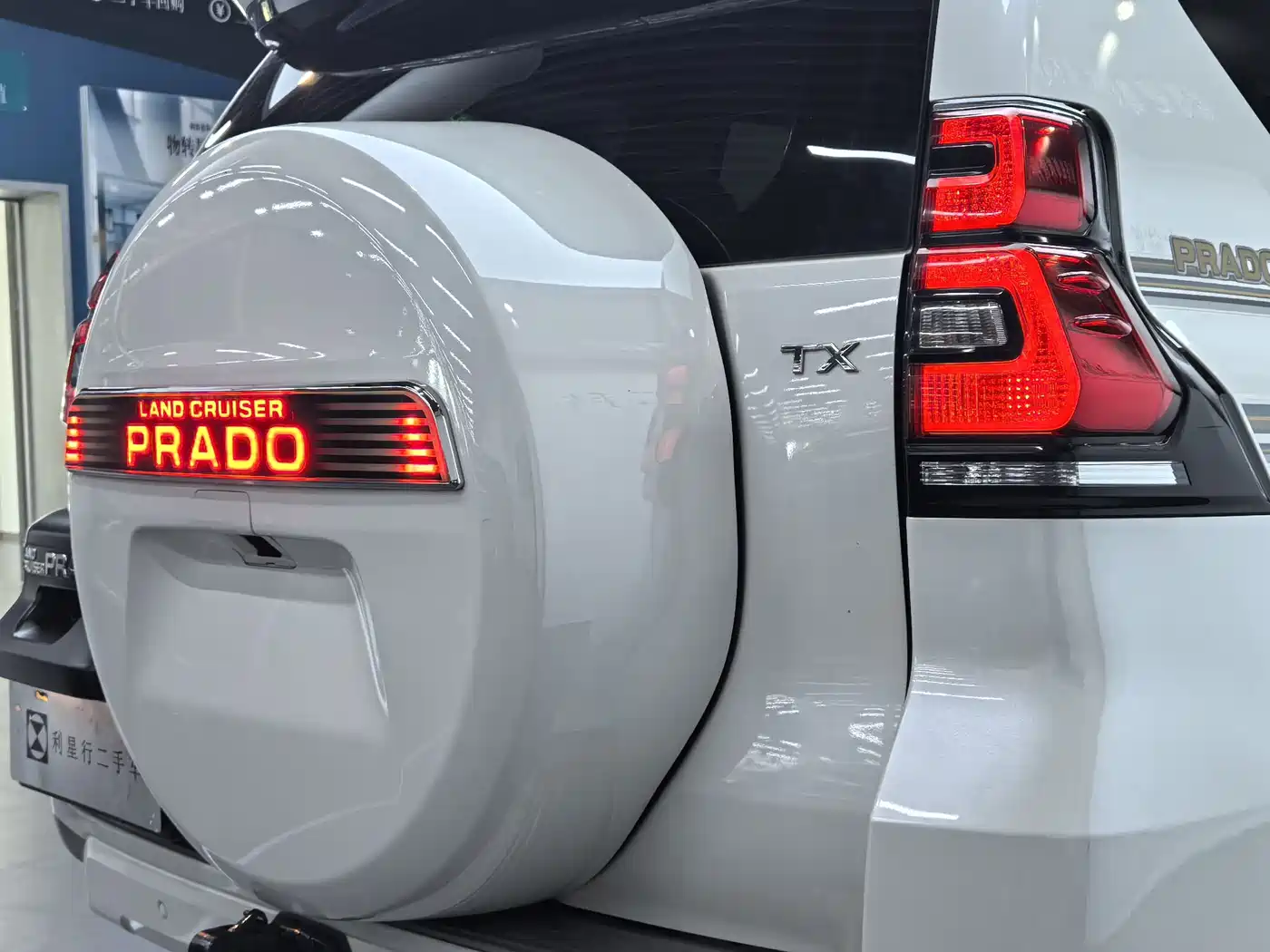 Toyota Prado 2019 3.5L Automatic TX-L Zunxiang Edition with Rear-mounted Spare Tire фото 17