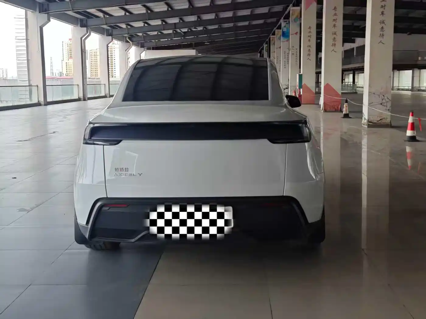 Tesla Model Y 2026 2026 Rear-Wheel Drive
