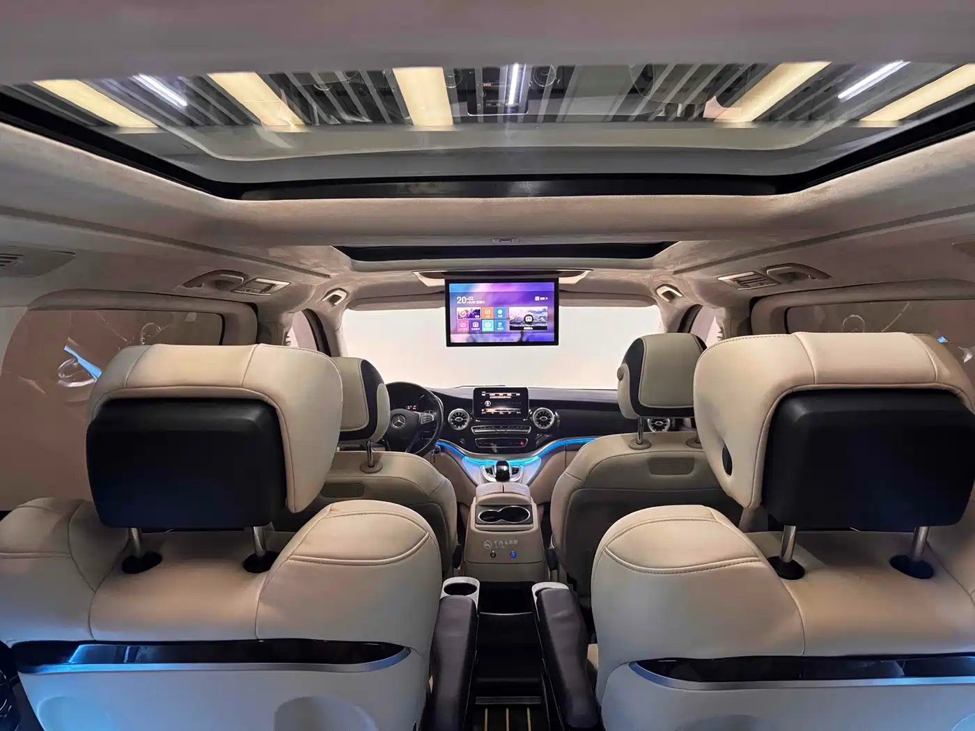 Mercedes-Benz V-Class 2018 V 260 Navigator Edition China VI фото 18