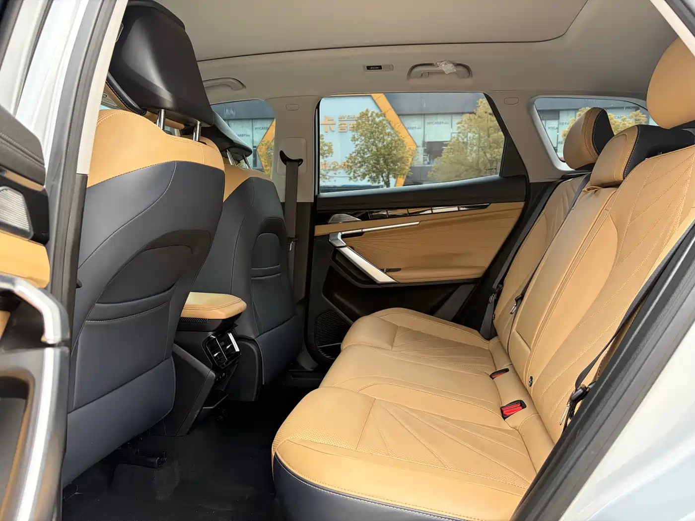 GEELY AUTOMOBILE BOYUE L