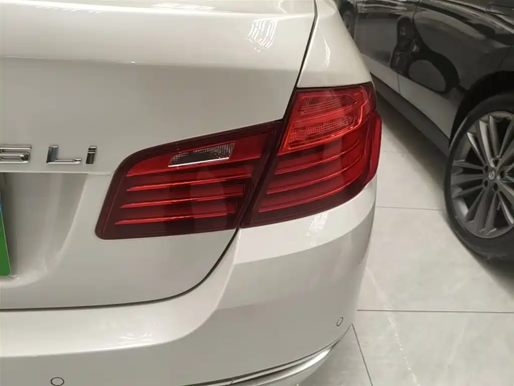 BMW 5 Series 2014 525Li Fashion Design Package фото 8