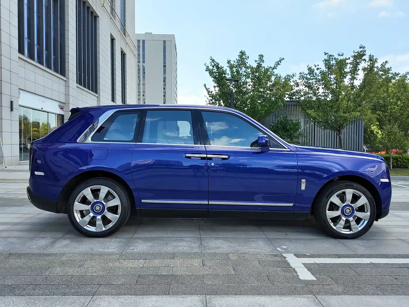 Rolls-Royce Cullinan 2020 2018 5-Seater Version