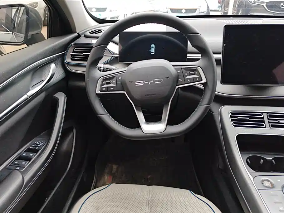 BYD Destroyer 05 2024 Glory Edition DM-i 55KM Luxury фото 15