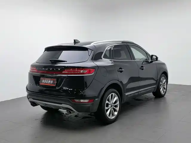 Lincoln MKC 2017 2.0T 4WD Elegance Edition — фото 2
