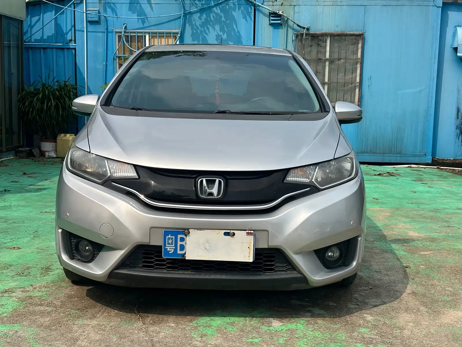 Photo 2 - Honda Fit