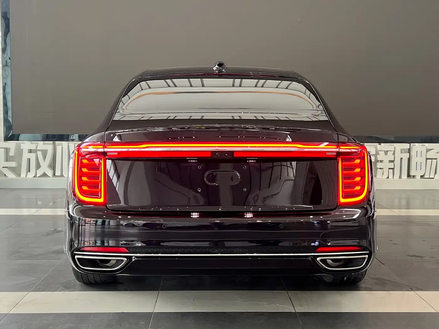 Hongqi H9 2020 2.0T Smart Connection Qi Chang Edition фото 4