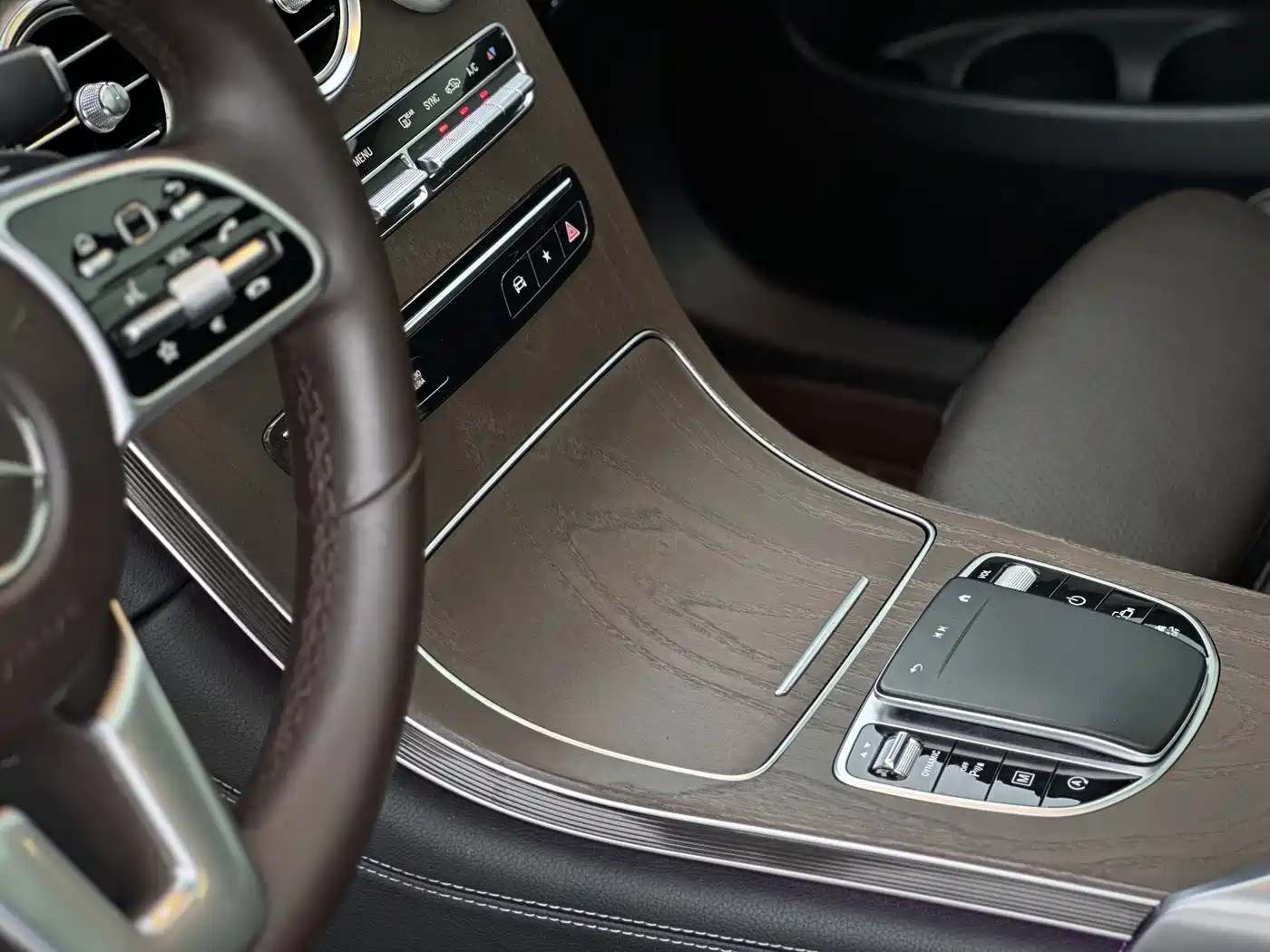 Mercedes-Benz GLC 2020 GLC 300 L 4MATIC Dynamic фото 13