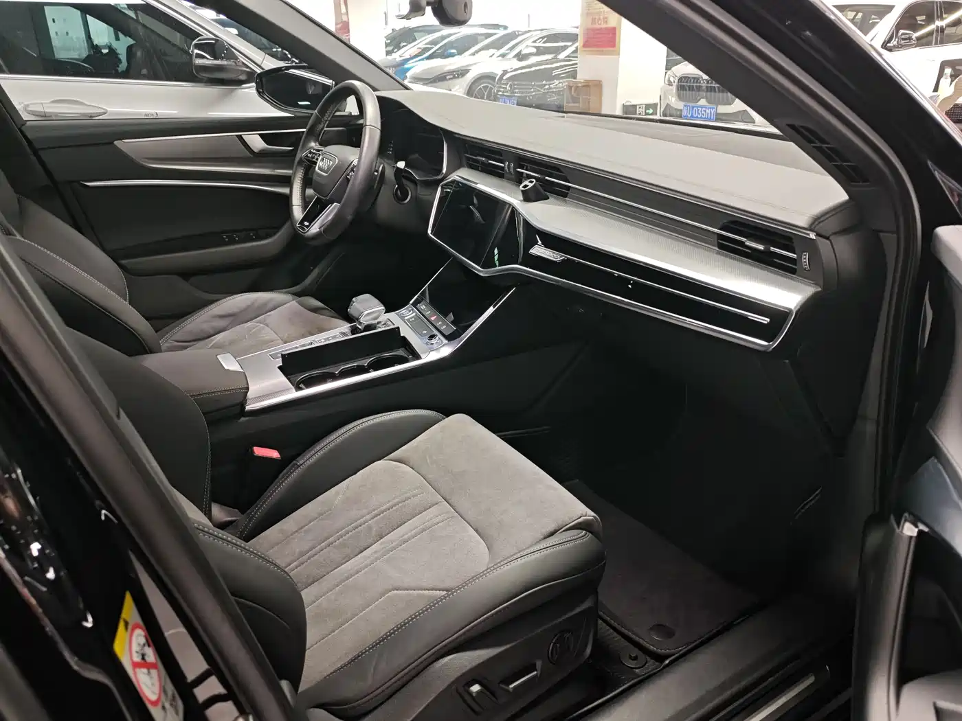 Audi A6L 2019 45 TFSI quattro Premium Dynamic фото 8