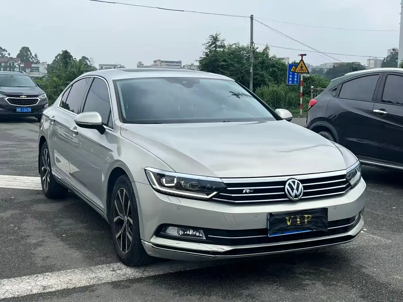 Volkswagen Magotan 2017 330TSI DSG Premium фото 3
