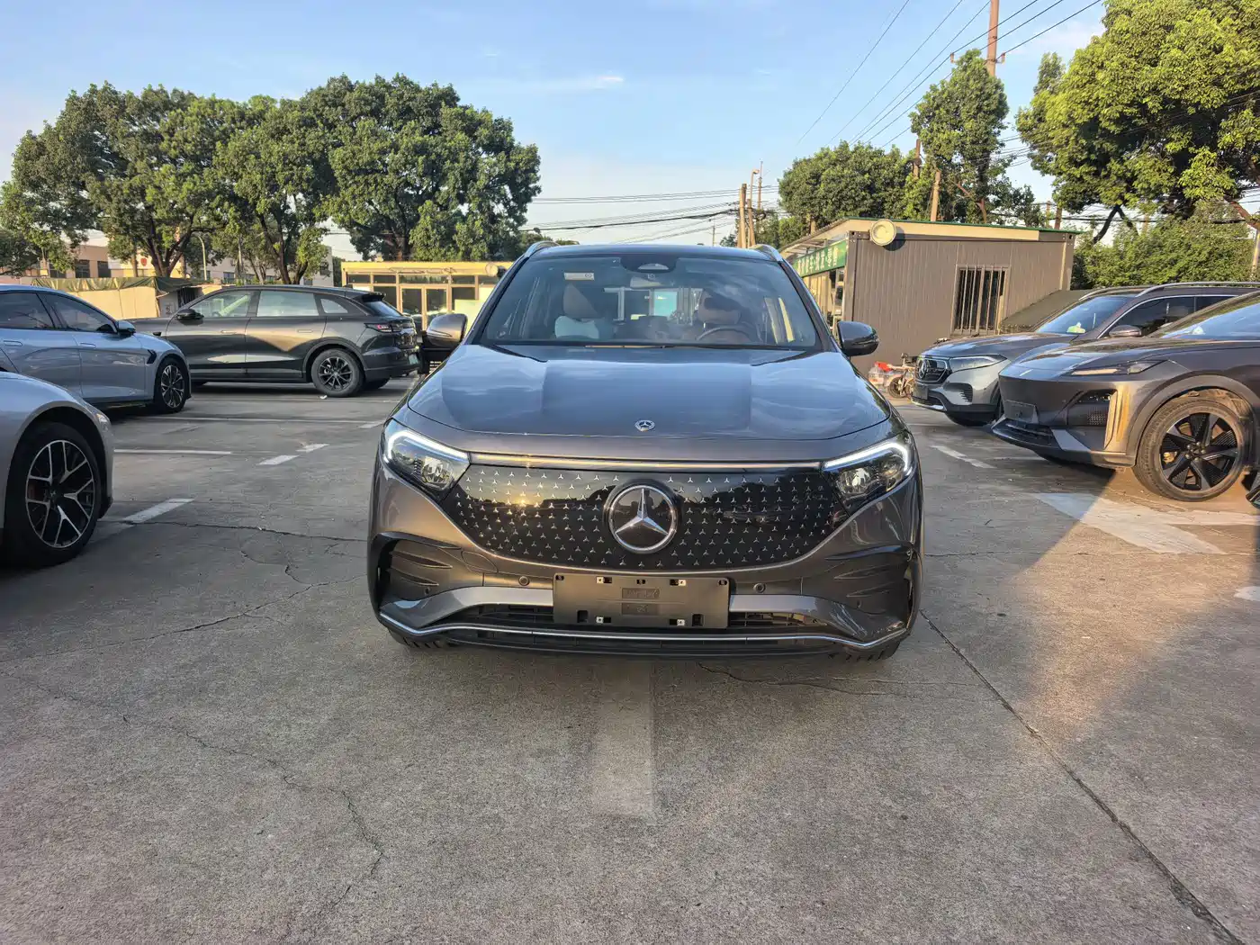 2025 Mercedes-Benz EQA