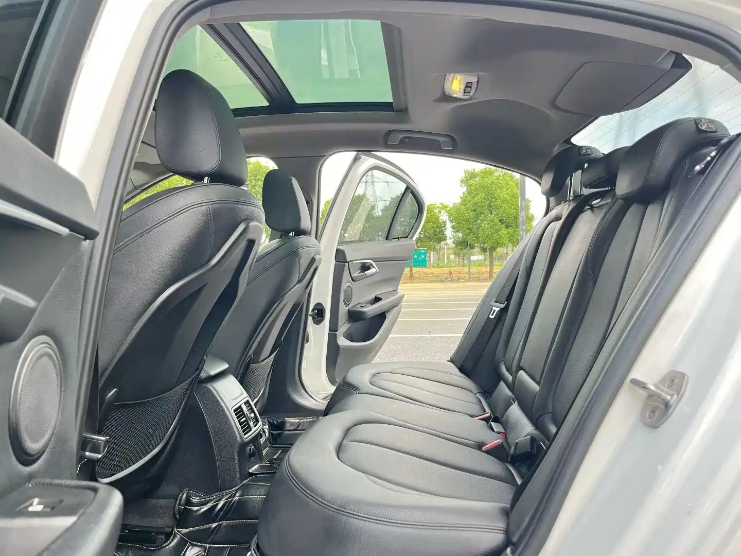 Фото 8 - BMW 1 Series