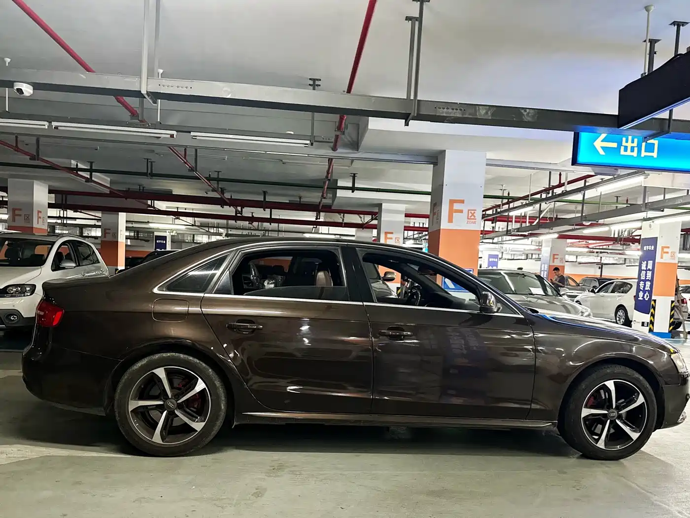 Audi A4L 2015 35 TFSI Auto Comfort фото 7