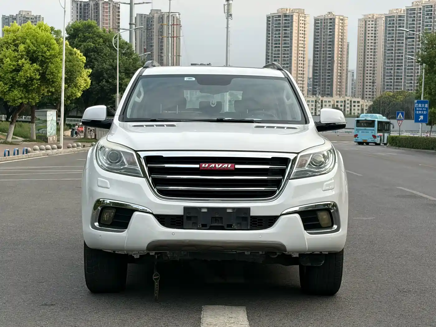 Haval H9 2015 2015 2.0T 4WD Luxury 7-Seater