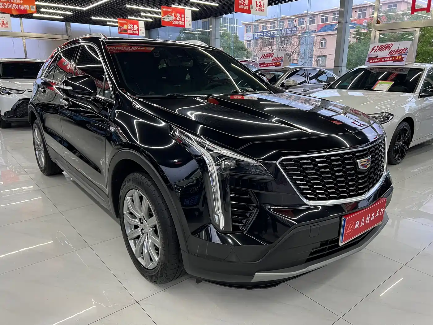 Cadillac XT4 2023 2023 Model Year 28T Two-Wheel Drive Luxury Model