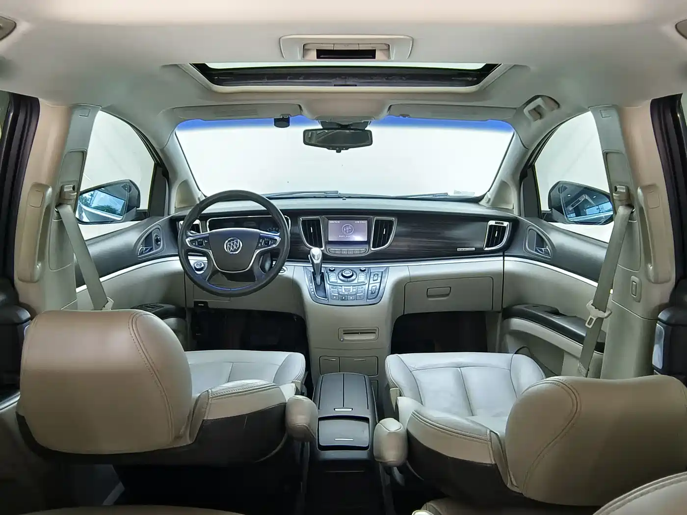 Buick GL8 2011 3.0L XT Luxury Business Flagship фото 6