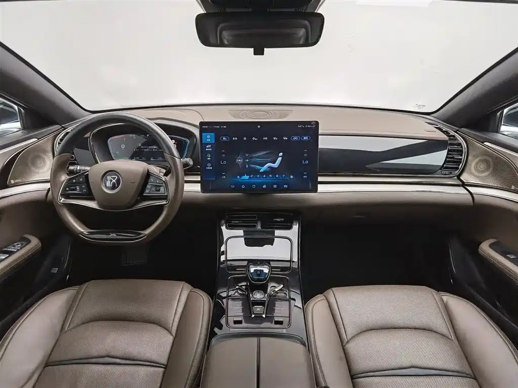 BYD HAN